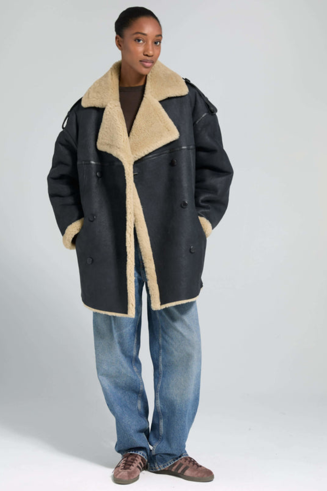 Ébène Shearling Coat